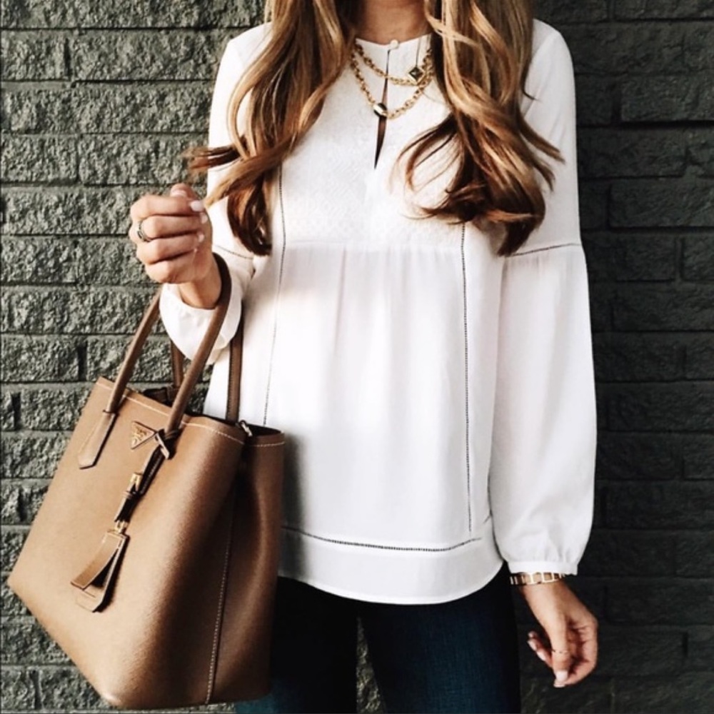 Banana Republic long sleeved embroidered top